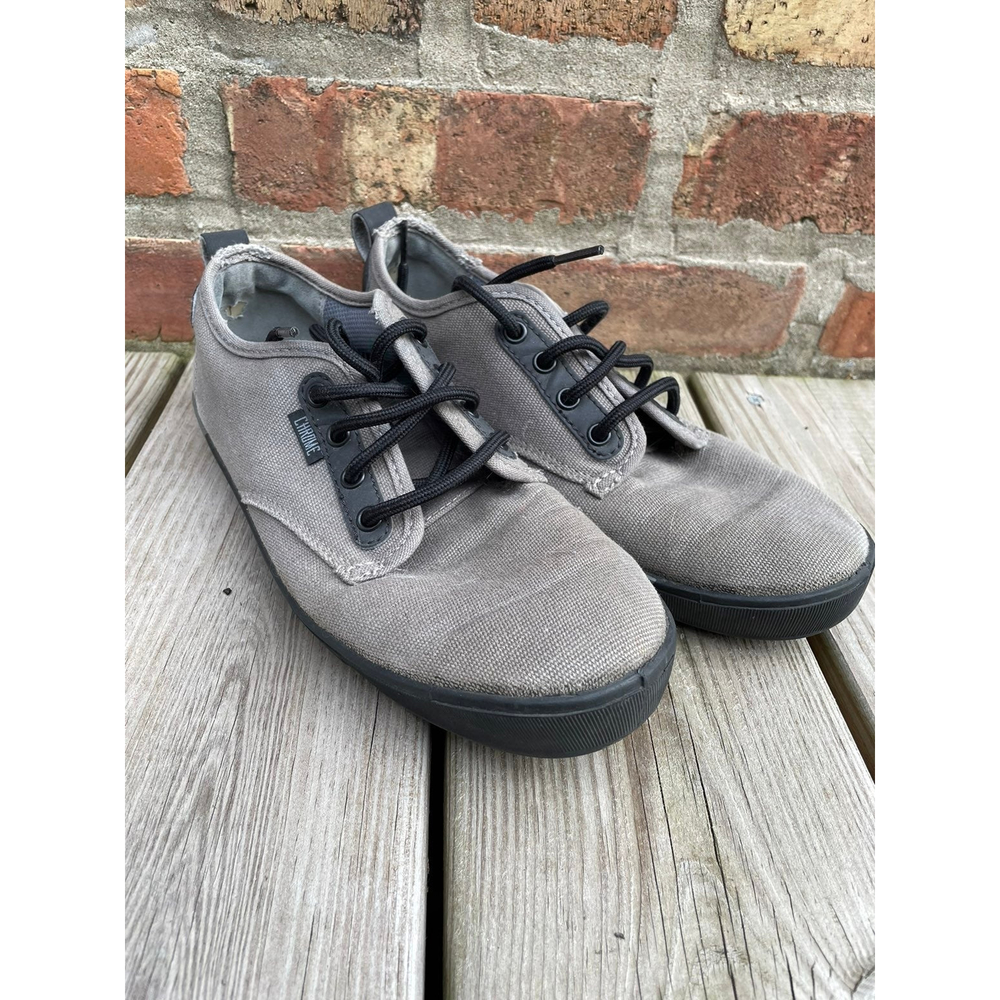 Chrome Industries Sneakers Men’s Size 5.5  Women’s size 7.5
